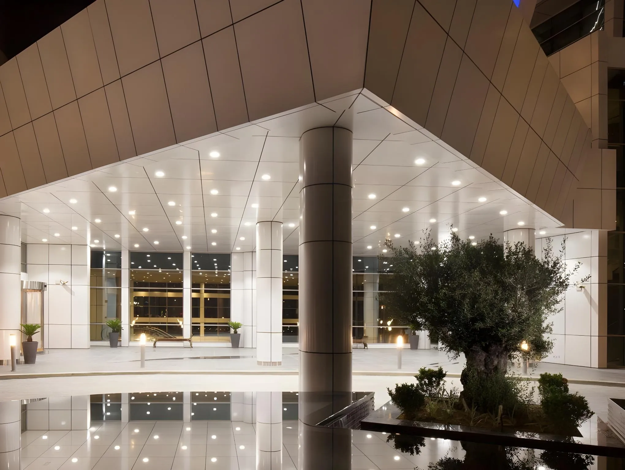 La Verda Suites and Villas Dubai Marina