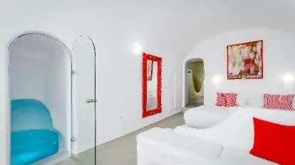Trieris Villa & Suites