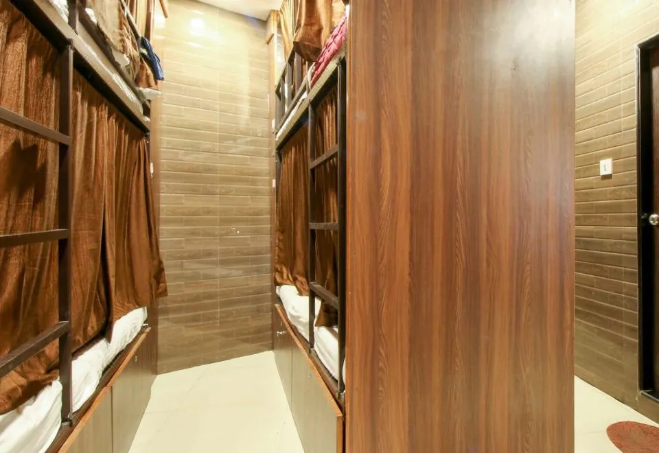 negasi dormitory