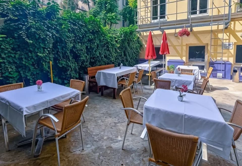 Westend City Hostel