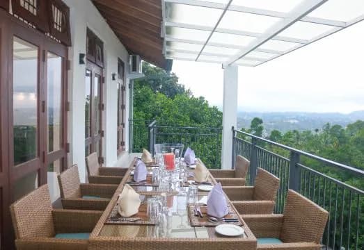 Holistic Villas Hills