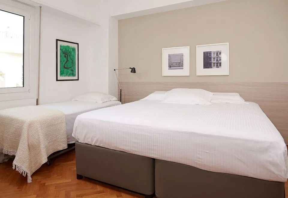 Parthenon Apartment