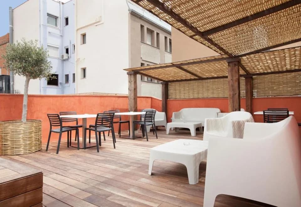 Enjoybcn Colon Apartments