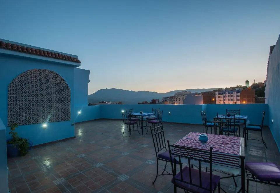 Puerta Azul