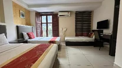 SohoTown Hotel