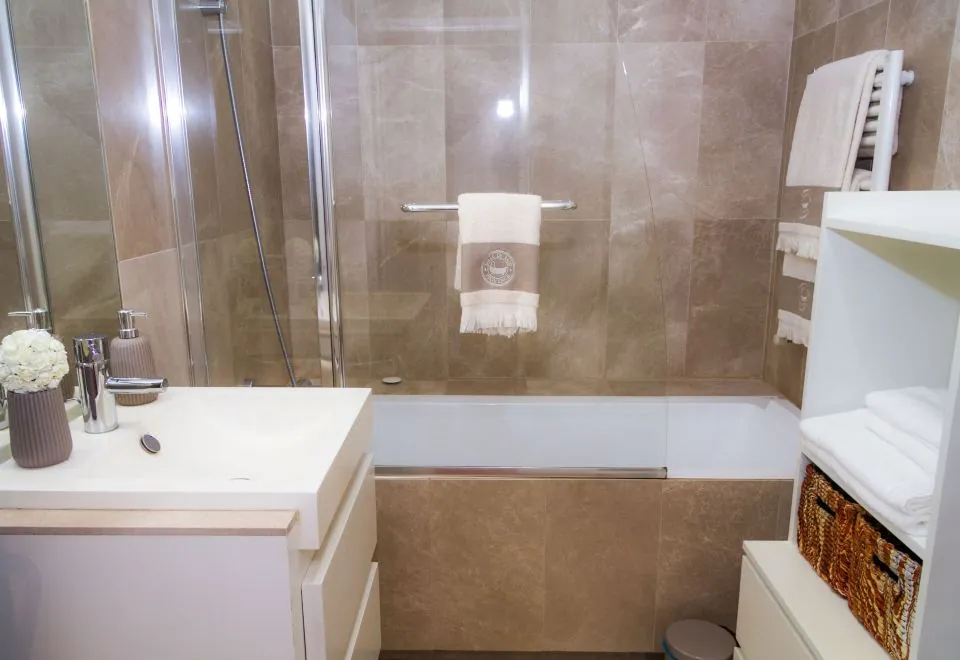 Liiiving Porto Ribeira Boutique Apartment