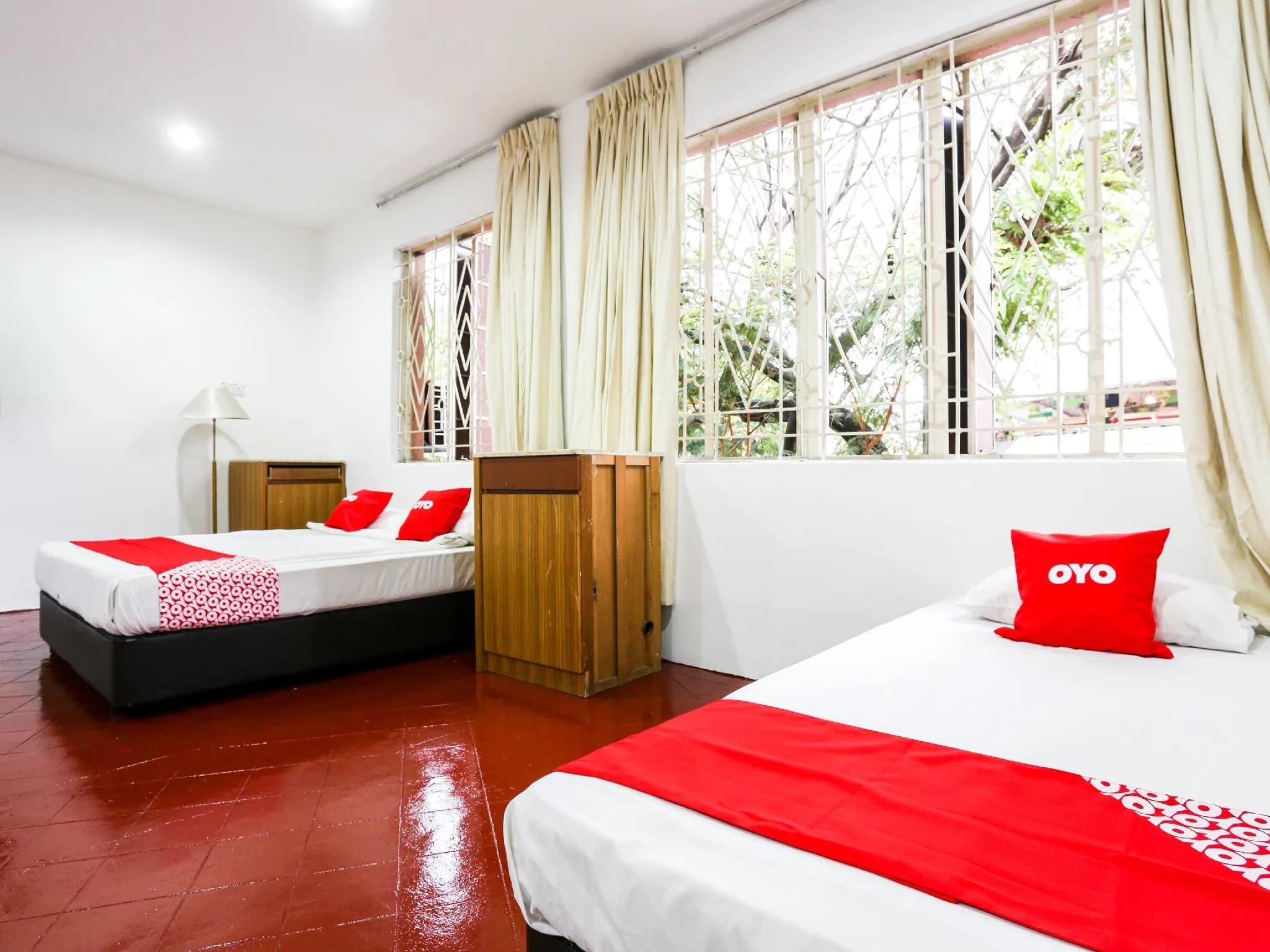 OYO 89562 Hotel Shalimar