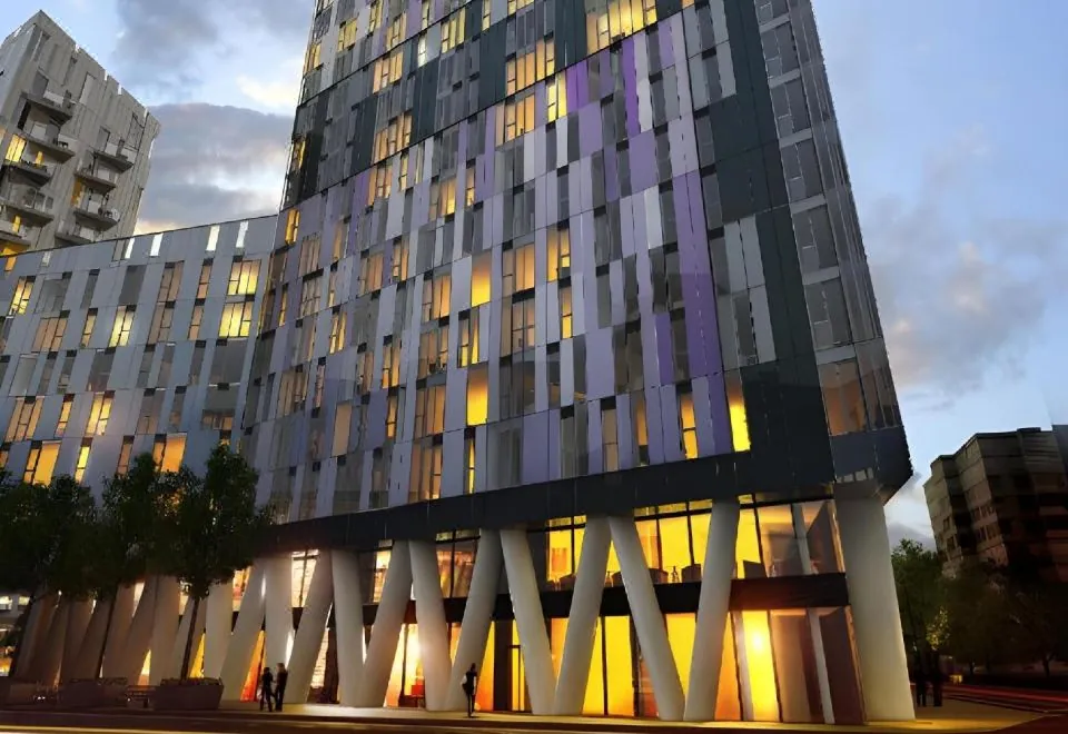 Hanover 71 Suites