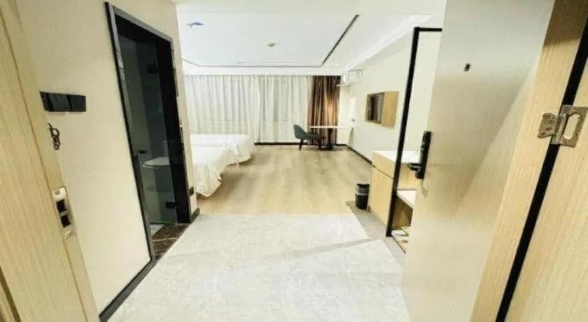 GreenTree Inn (Shanghai Kangqiao Pusan Road Metro Station Jinxiu Road)