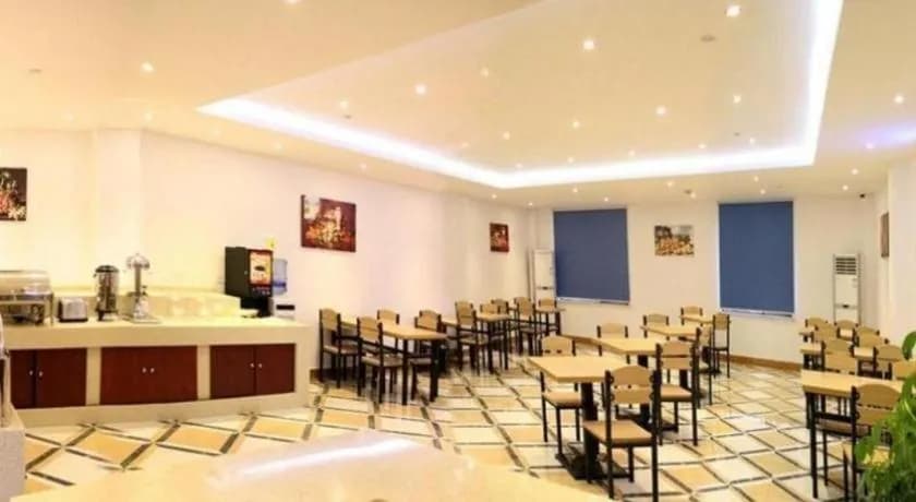 GreenTree Inn (Shanghai Kangqiao Pusan Road Metro Station Jinxiu Road)
