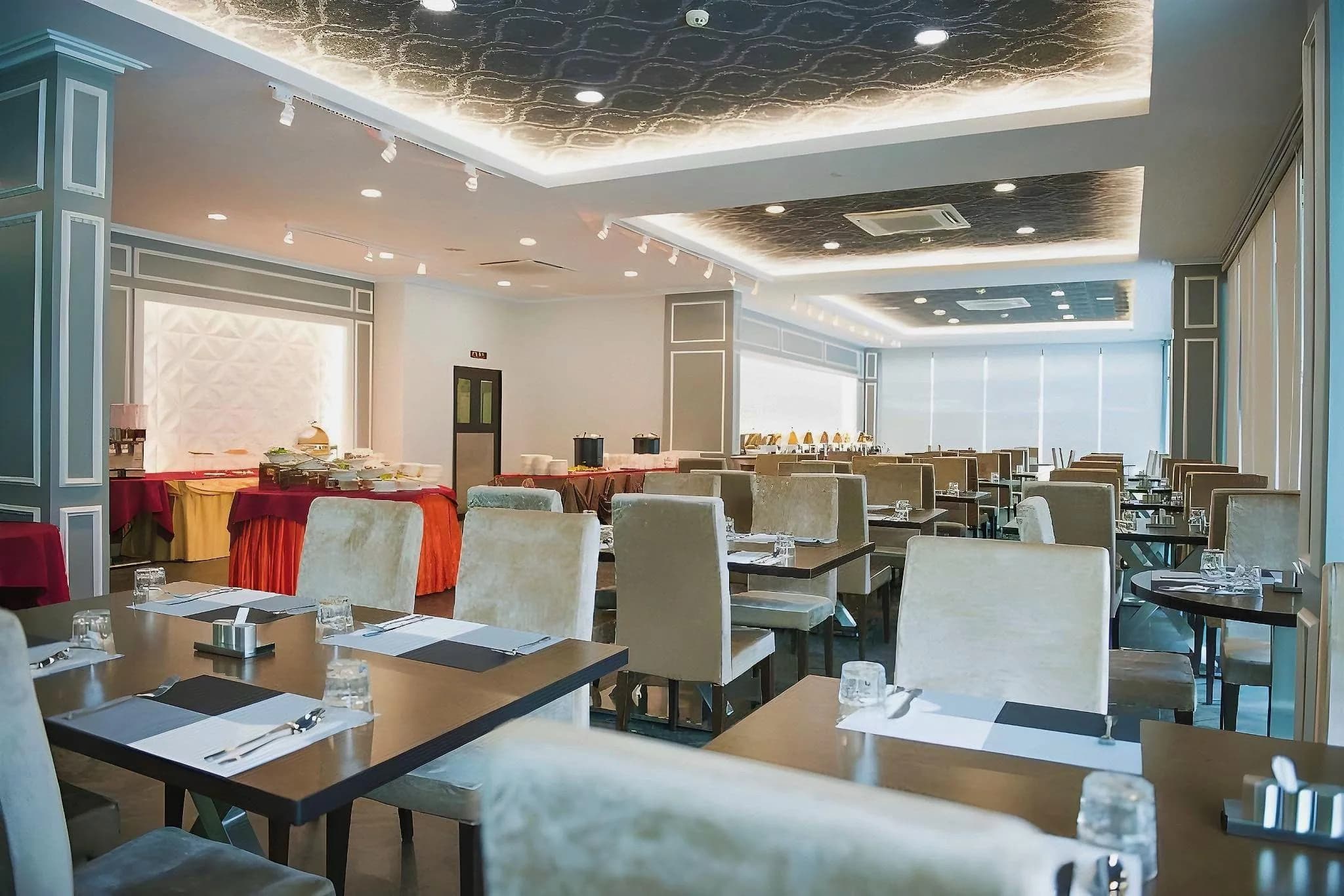 Picnic Hotel Bangkok