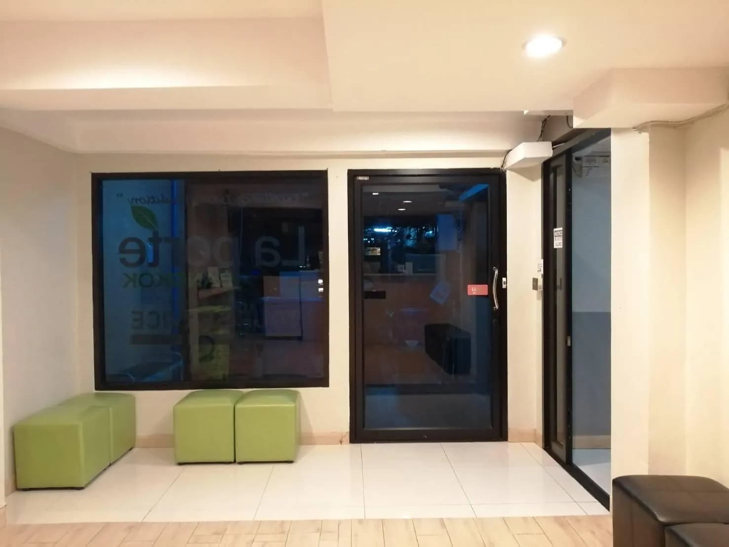 La Porte Bangkok Hotel