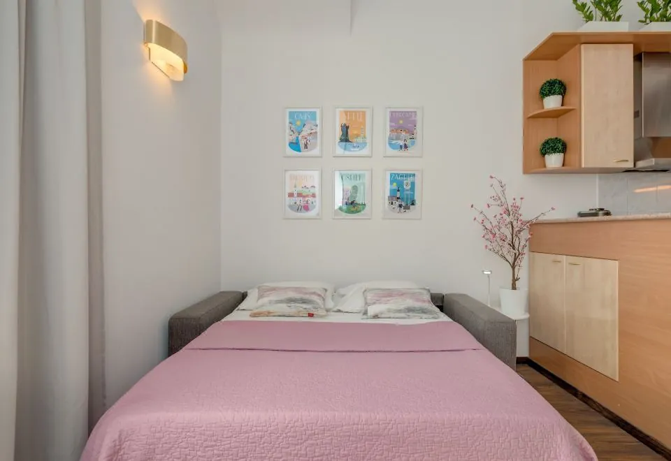 Apartments Riva Lucija