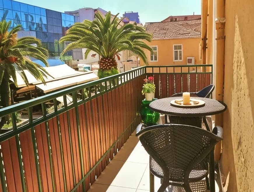 Apartments Marmont