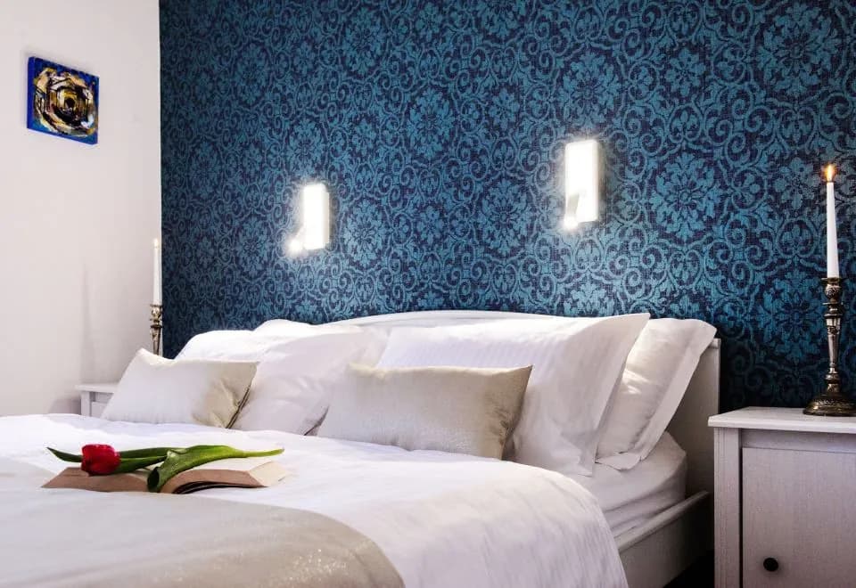 Apartments Marmont