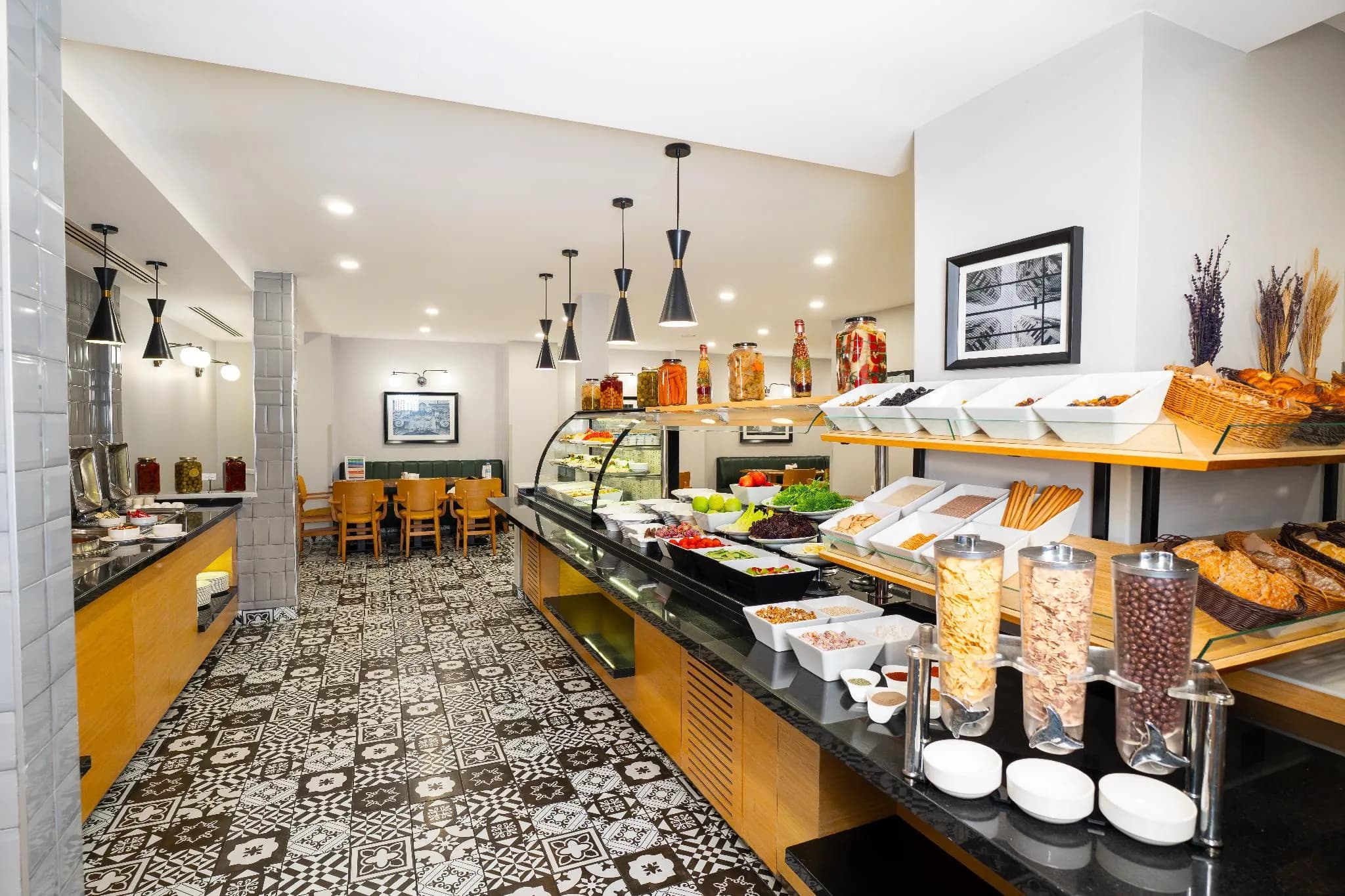 Akka Suites