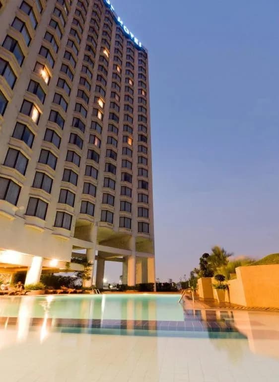 Montien Riverside Hotel Bangkok