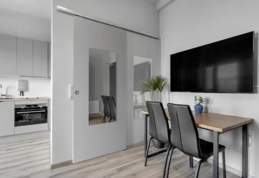 B18 Apartments