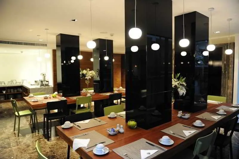 S33 Compact Sukhumvit Hotel