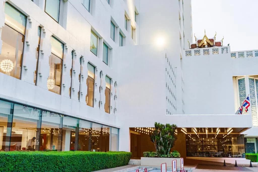 Montien Hotel Surawong Bangkok