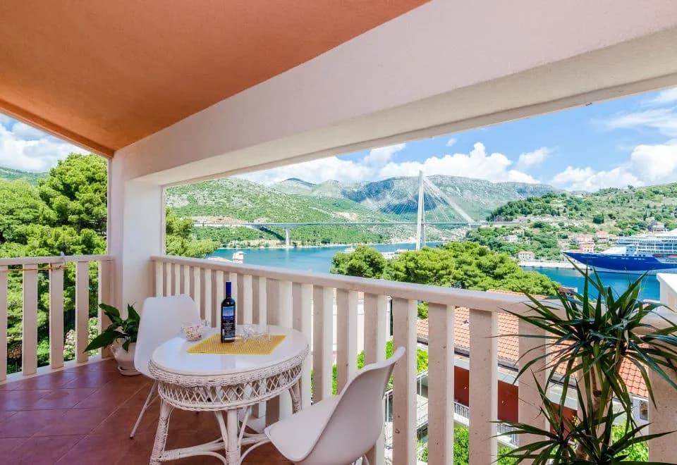 Guest House Avdic