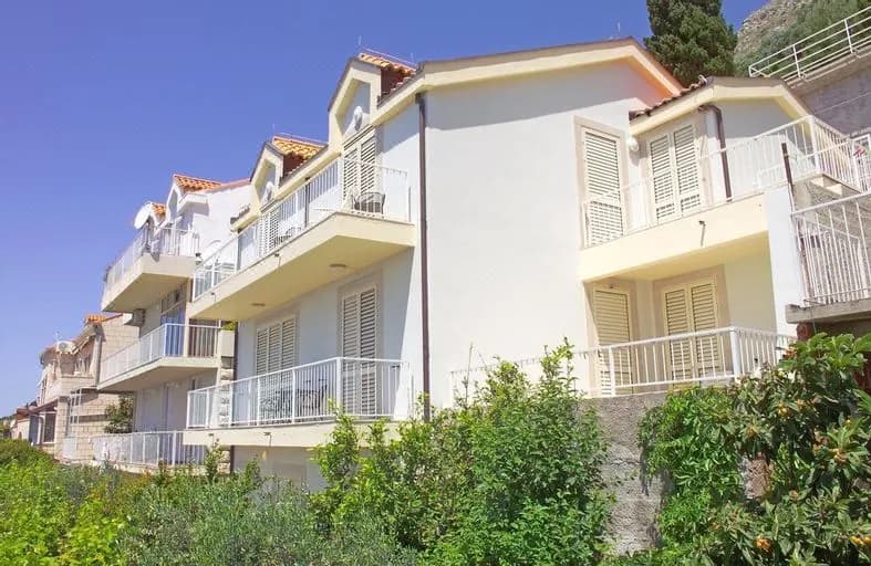 Sipa Apartments