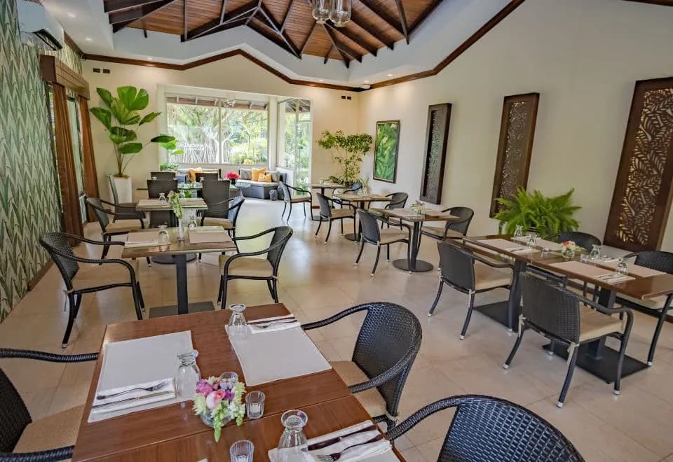 Hotel Lomas del Volcan