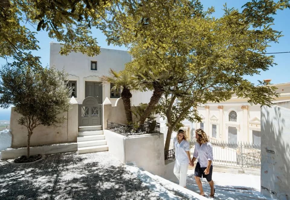 Kastro Mansion