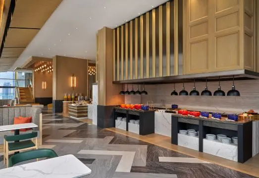 Hilton Garden Inn Bangkok Riverside