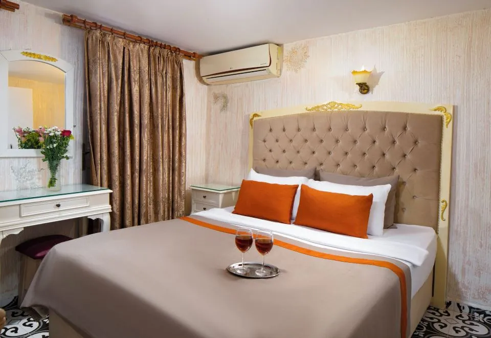 Alhambra Apart Hotel
