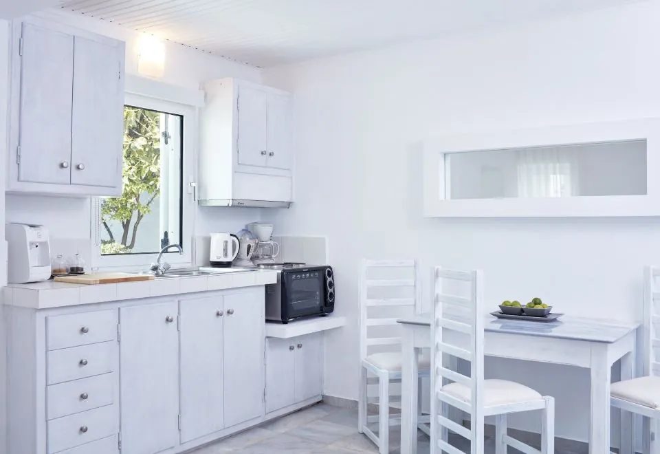 Mykonos Town Suites