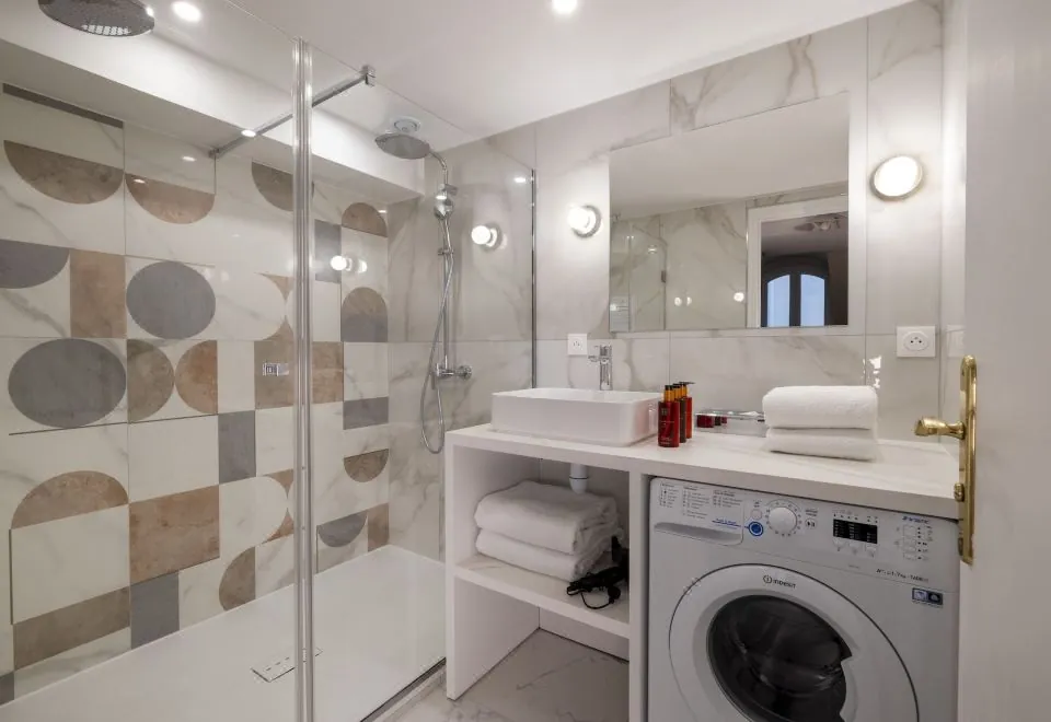 Yuna Blanche - Serviced Apartments