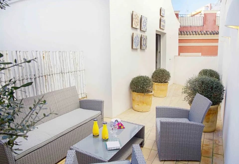 Overland Suites Catedral