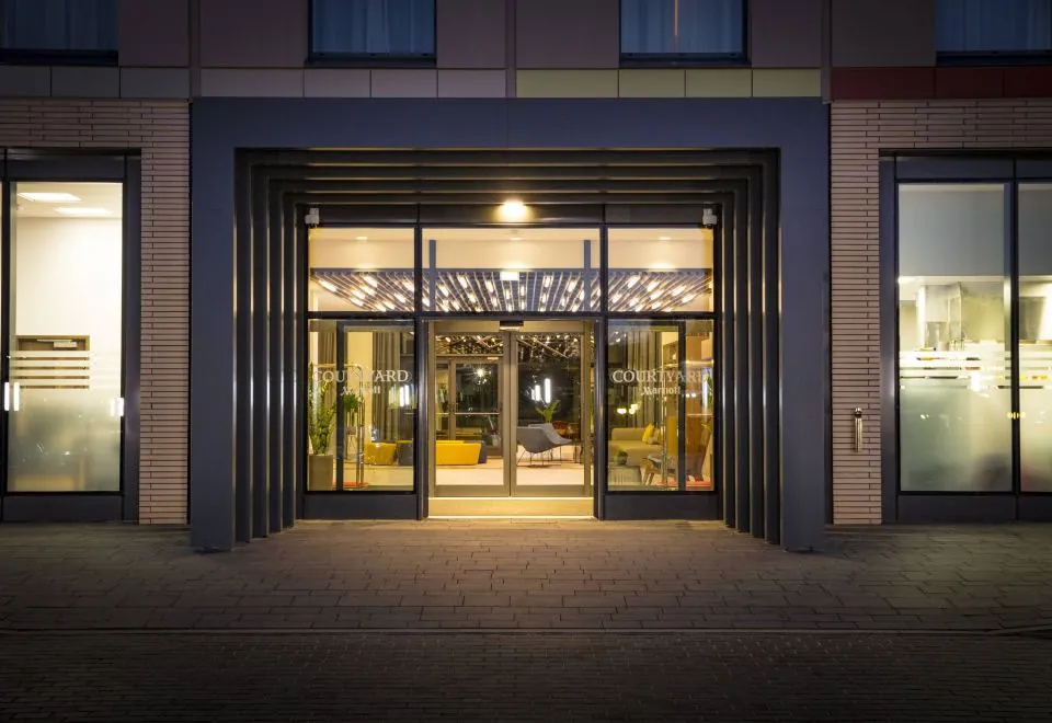 Courtyard by Marriott Edinburgh West