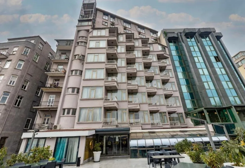 GRAND STAR HOTEL PREMIUM