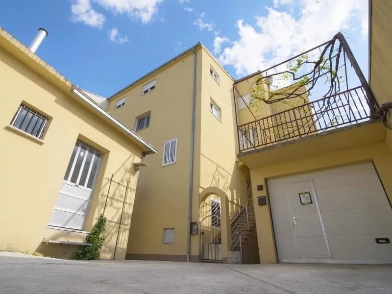 Apartment Iskra