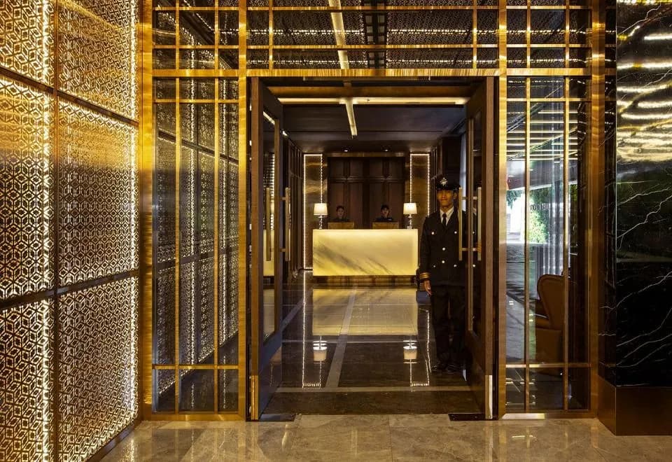 Metropolis Suites Bangkok, Tapestry Collection by Hilton