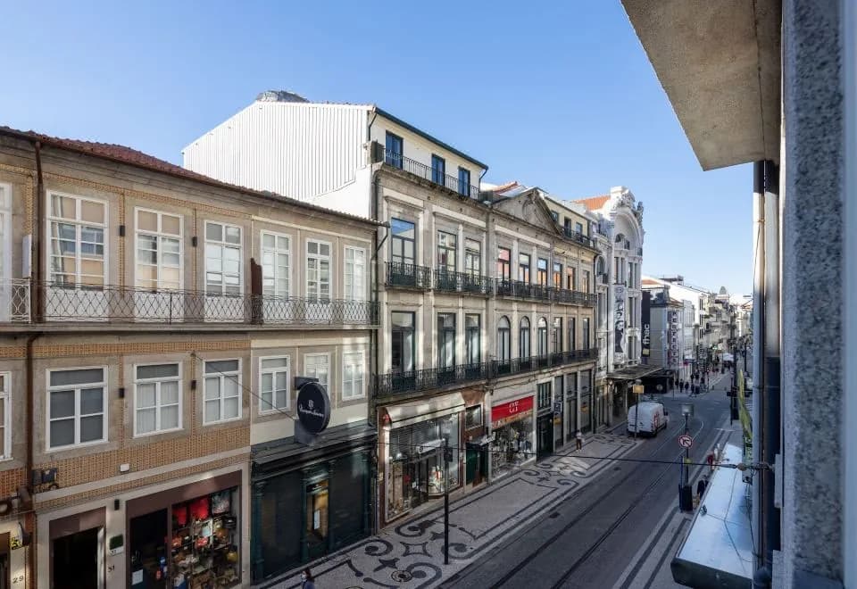 Orm - Batalha Apartments