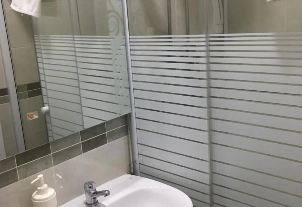 LX Center Guesthouse