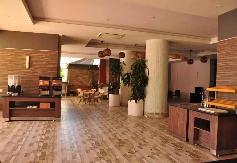 Vega Green Apart Hotel