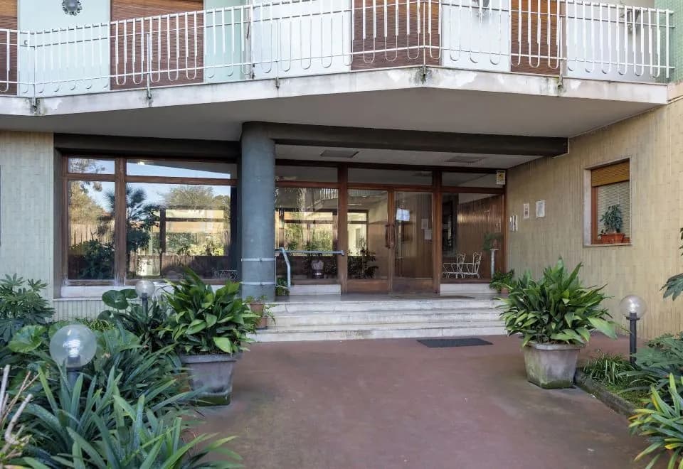 Sorrento Orange Suites
