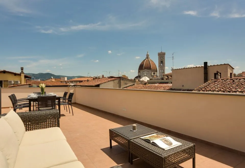 Rondinelli Terrace