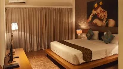 Sama Sama Suites & Restaurant