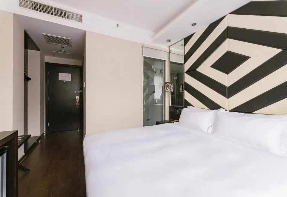 Orange Hotel Select (Shanghai Tianzifang Xietu Road)