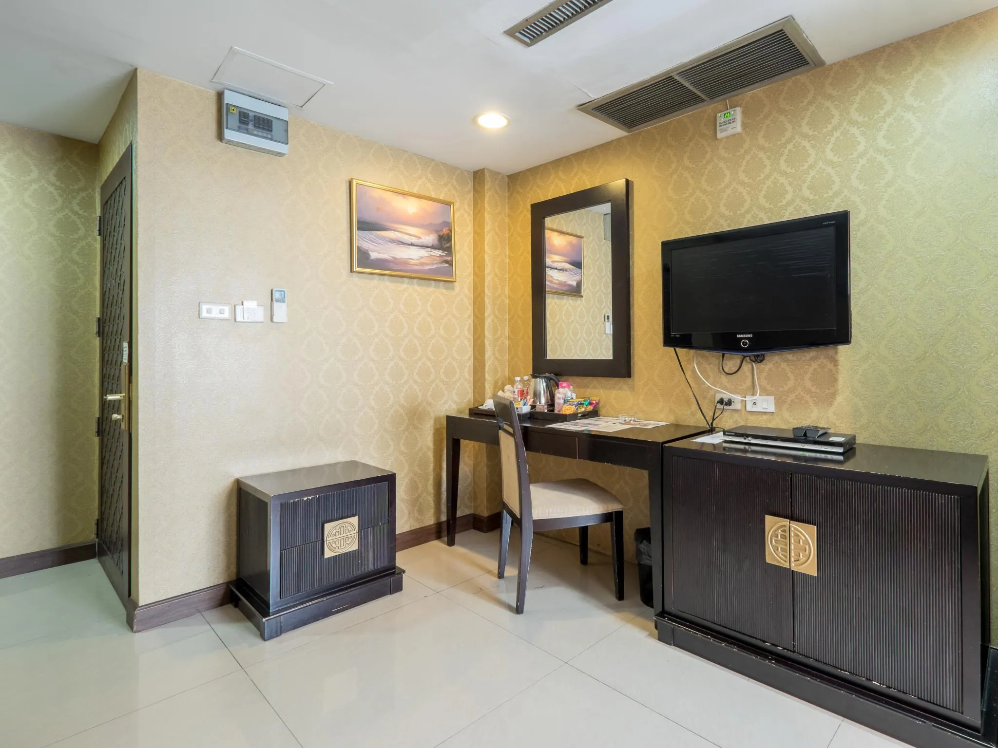 Grand Lucky Hotel