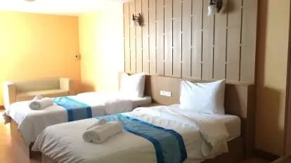 King Royal Garden Inn