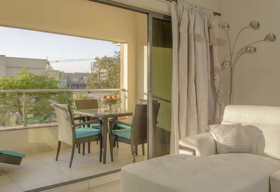 The Landmark Suites