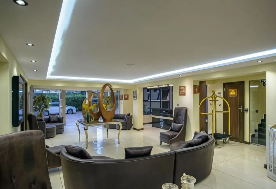 The Landmark Suites