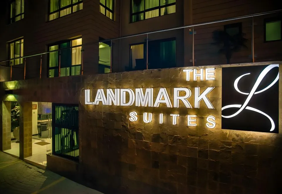 The Landmark Suites