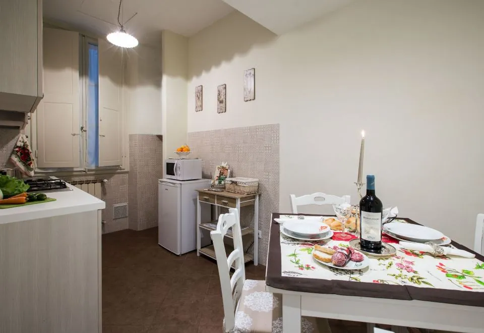 Charming Suite Cavour Heart of Florence